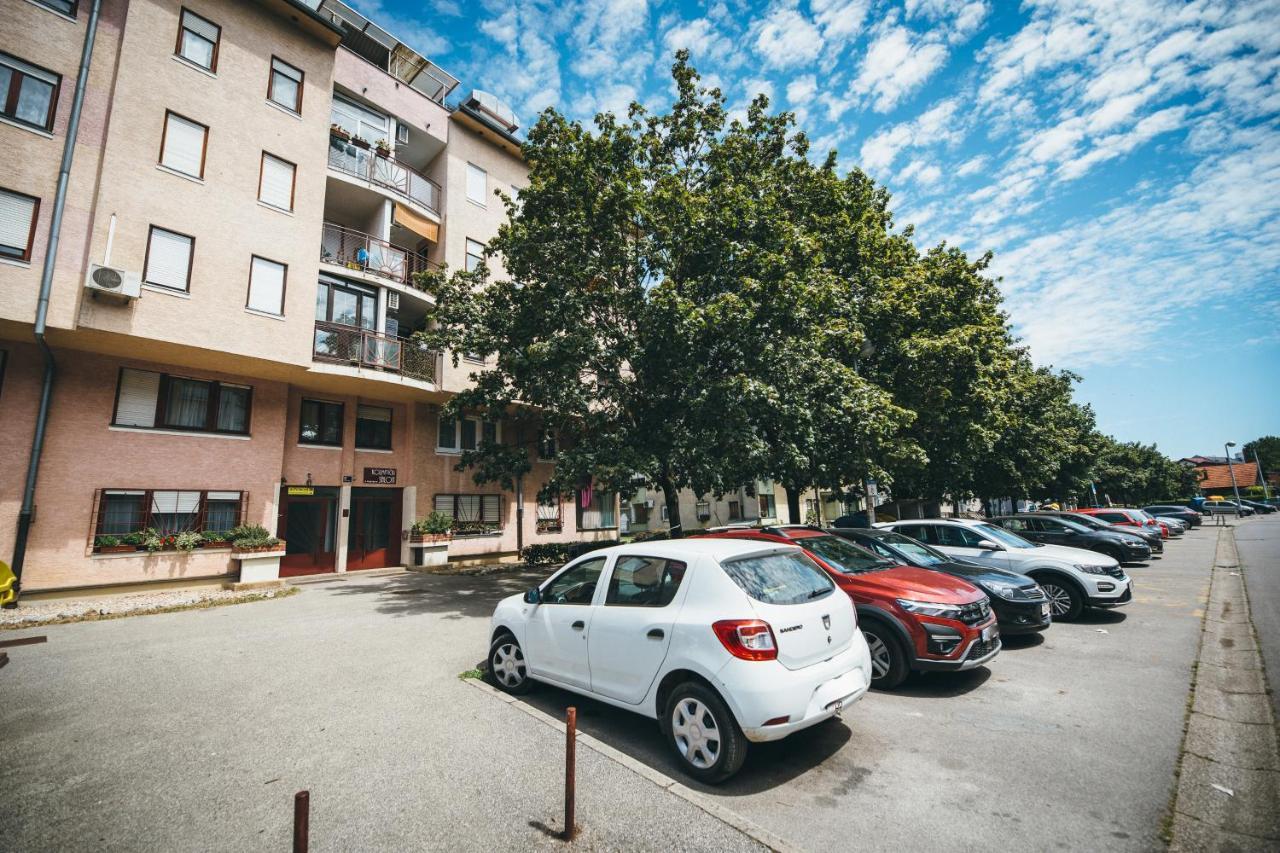 Appartamento Iva Zagabria Esterno foto